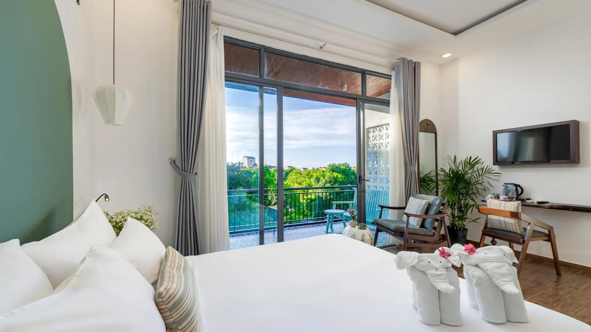 Volar Hoi An Apartment Homestay